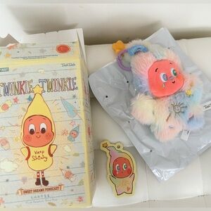 Twinkle Twinkle Plushie Pendant - After Glow Marshmallow